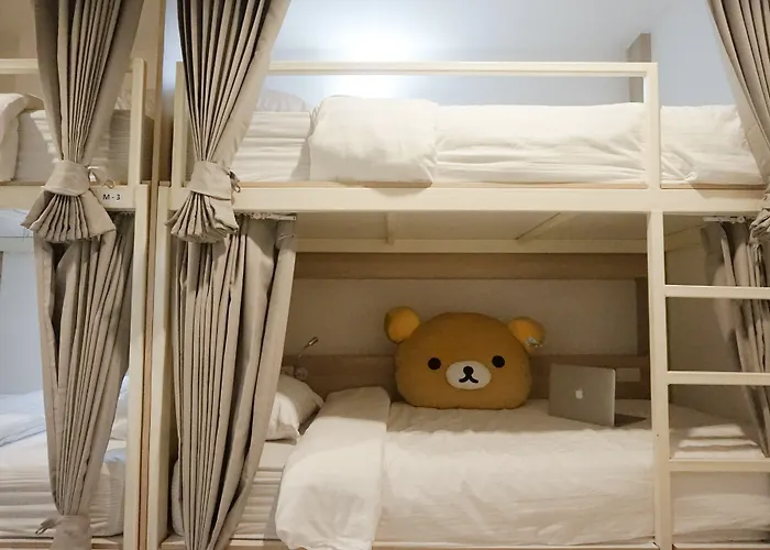 Boon Street Hostel Bangkok